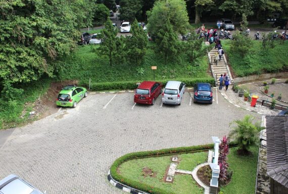 parkir1