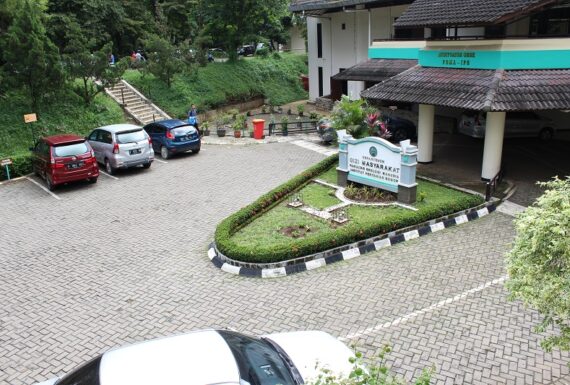 parkir3