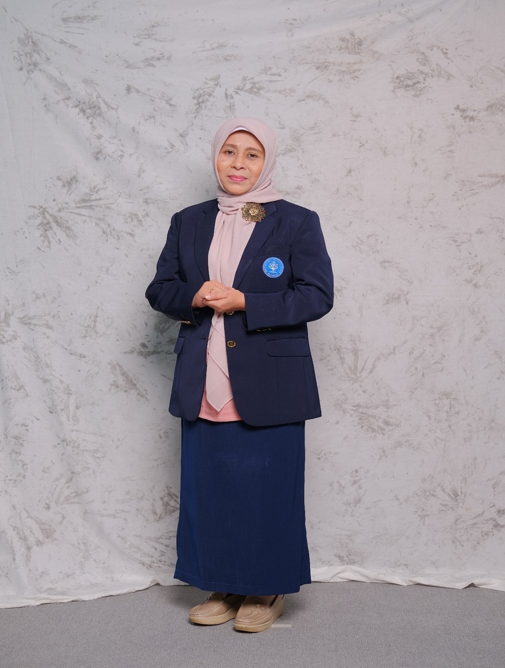 Prof. Dr. Katrin Roosita, SP, M.Si